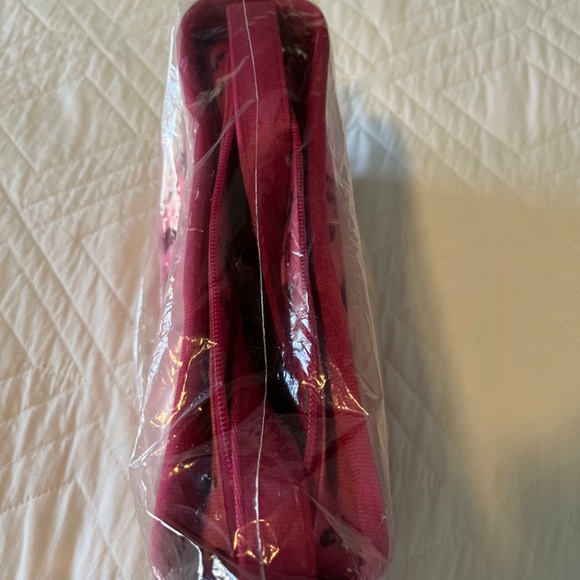 BARBIE “all dolled up” seat belt bag purse - Picture 4 of 7